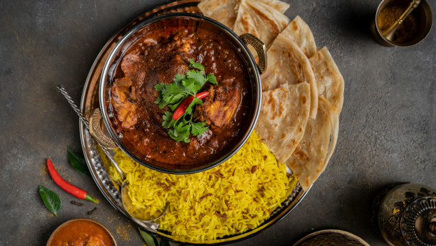 Nom Nom Chicken Curry